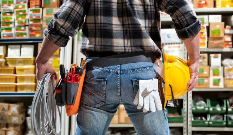 bisnis toko bangunan